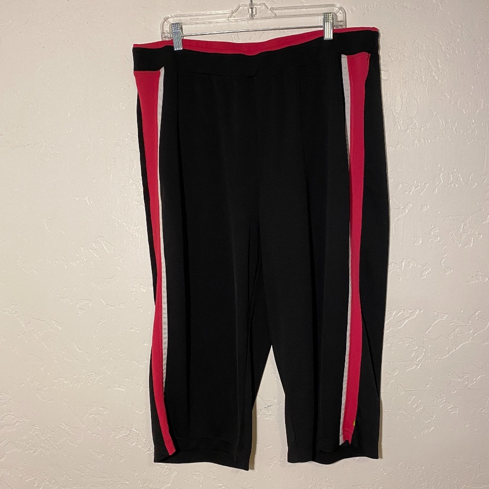 Made for Life athletic pants, size 2X.